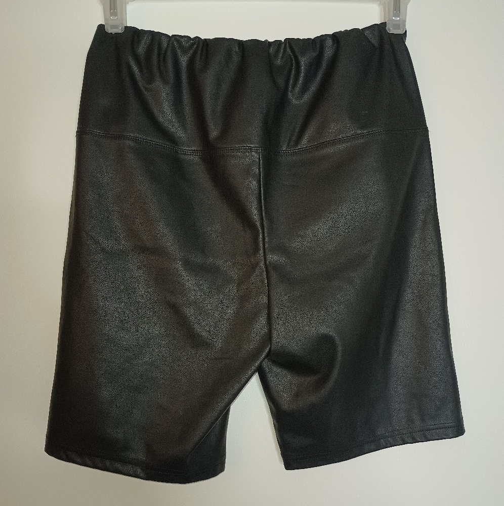 CRESCENT Clyde Vegan Leather Biker Shorts - Picture 6 of 6